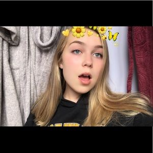 Meet your Posher, Christa